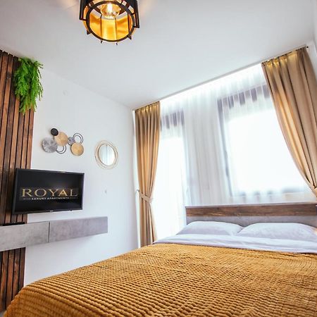 Royal Luxury Apartment Vrsac Luaran gambar